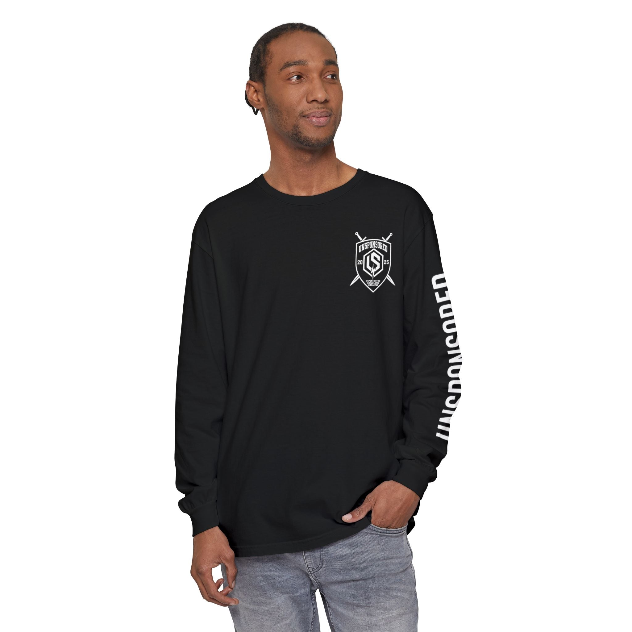 Unsponsored University Crest Long Sleeve T‑Shirt