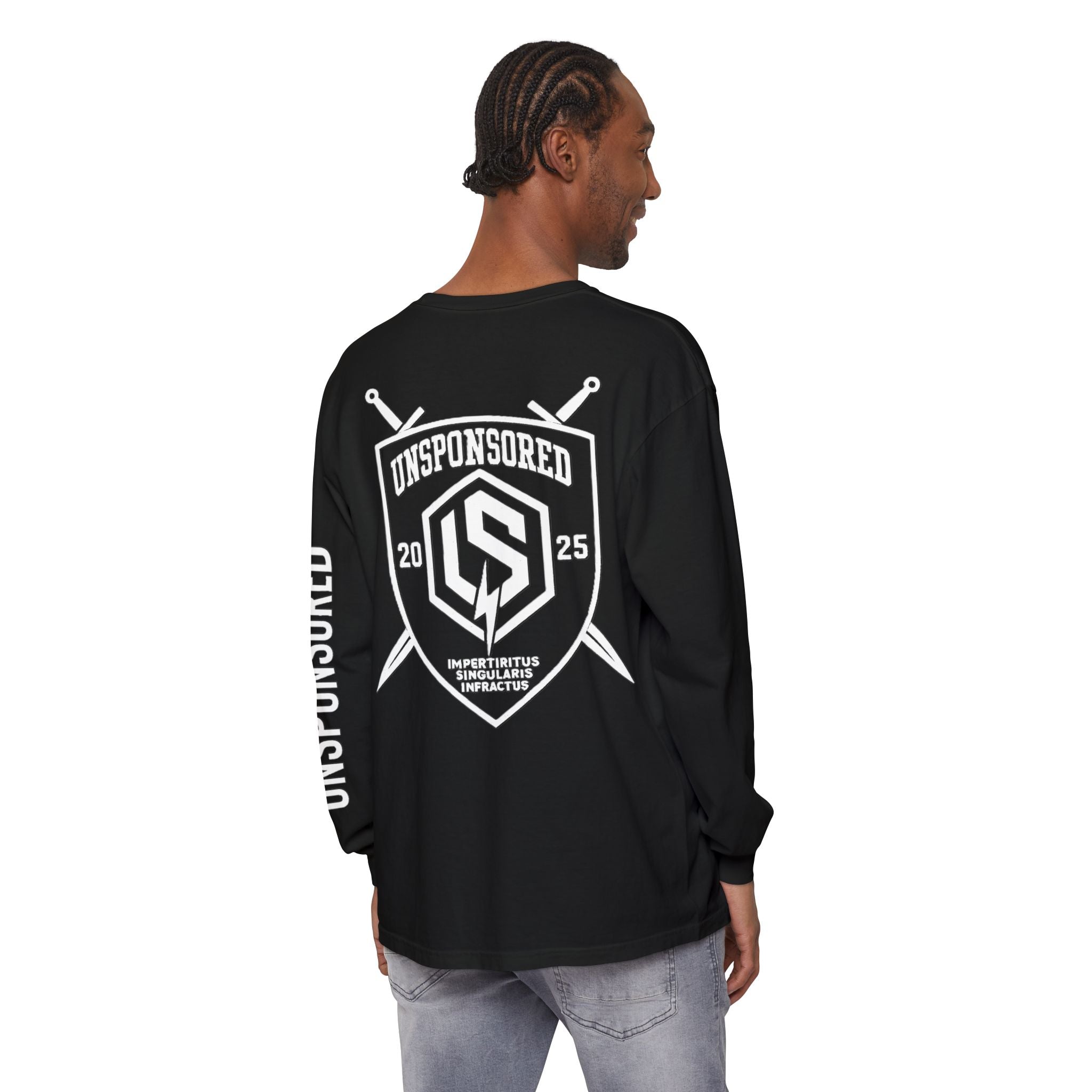 Unsponsored University Crest Long Sleeve T‑Shirt